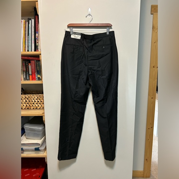 Bellissimo Men’s Back Dress Pants, Size 32x33 - Picture 6 of 6
